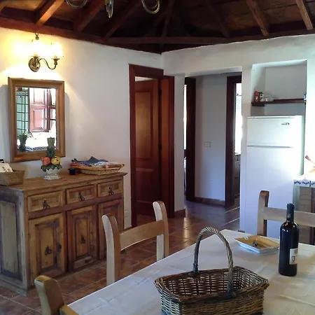 Holiday home Casa La Camelia Puntallana